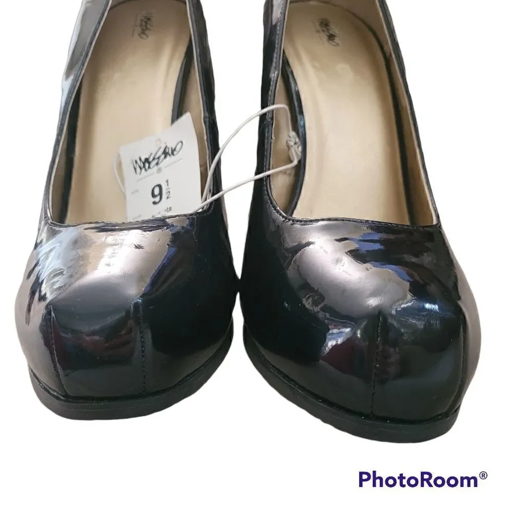 Massimo black patent leather platform square toe pumps